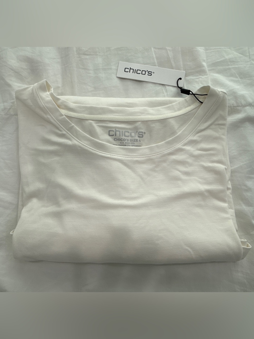 Chico's Women’s Crew Neck Shirt in Off-White NWT